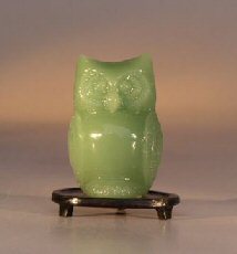 unknown Glass Owl Figurine