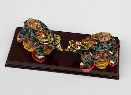 unknown Piggyback Turtle  Miniature Figurines<br>5.0 x 2.0 x 2.0