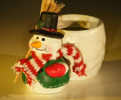 unknown Ceramic Snowman Pot<br><i>2 x 3</i>