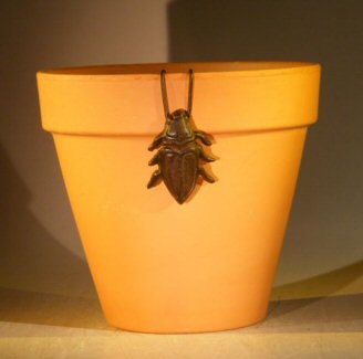 unknown Cast Iron Hanging Garden Pot Decoration - Cricket<br>2.0 Wide x 2.75 High