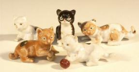 Ceramic Glazed Cat Set Figurines - Set of 5<br>2
