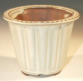 Round Cream Fluted Ceramic<br>5.5