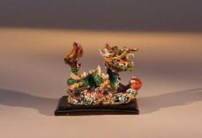Miniature Dragon Figurine Facing to the Right