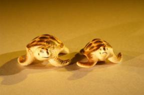 Miniature Figurines<br>Set of Two Turtles