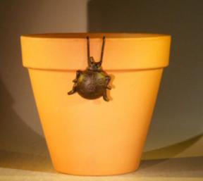 Cast Iron Hanging Garden Pot Decoration - Lady Bug<br> 2.0