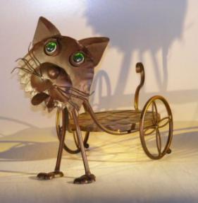 Metal Cat Garden Pot Holder with Moving Head and Tail<br> 18.0